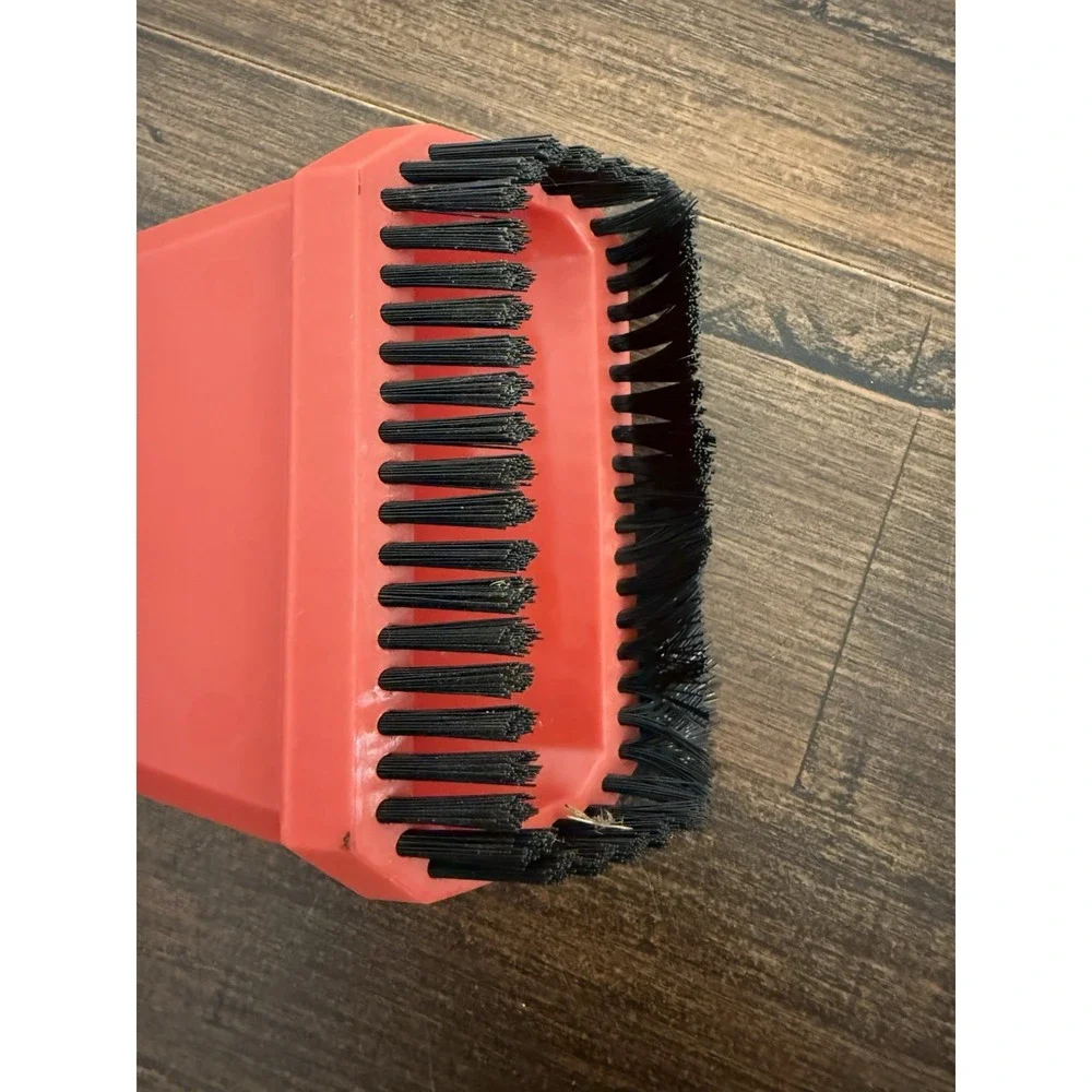 Milwaukee 49-90-2040 AIR-TIP Vacuum Claw Utility Nozzle w/ Brushes New! Read!